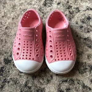 Pink sparkle Natives C5